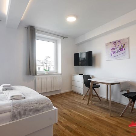 Apartment Nearto Old Town Sebastiana Street คราคูฟ ภายนอก รูปภาพ
